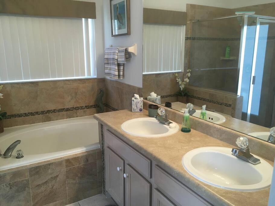 Family Villa With Private Pool Near Disney Parks 基西米 外观 照片