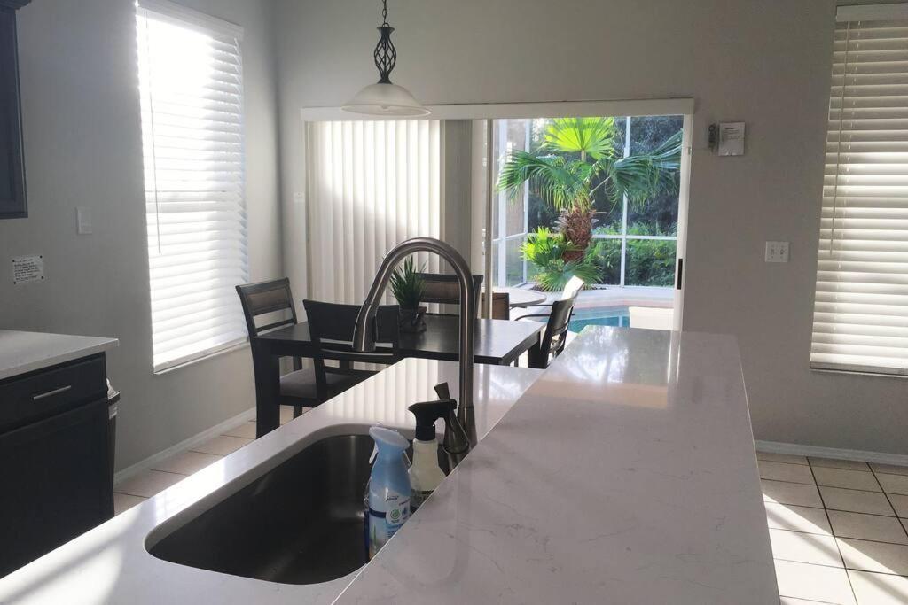 Family Villa With Private Pool Near Disney Parks 基西米 外观 照片